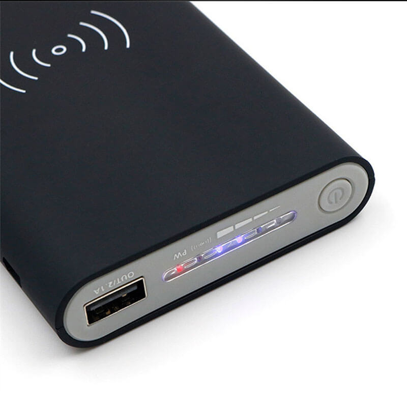 10000MAH Power Bank med Wireless Charger Pad (for smartphones, AirPods)